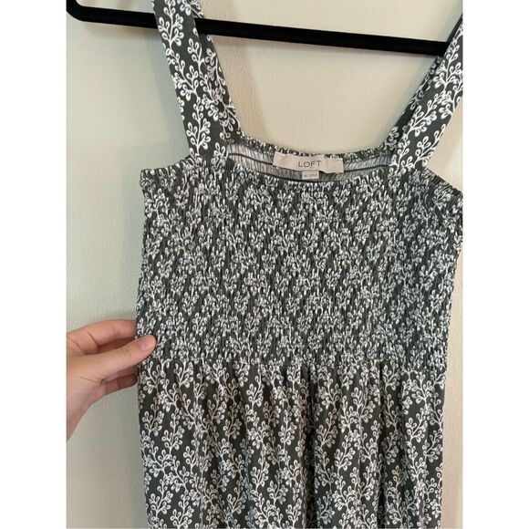 Loft SZ XS Lot of Two Dresses Smocked Tiered Sun Dresses Red and Gray Printed - Picture 6 of 11